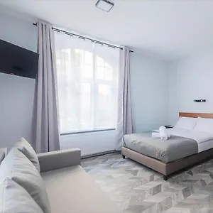 https://zefiro-seredynskiego.gdanskhotel.org